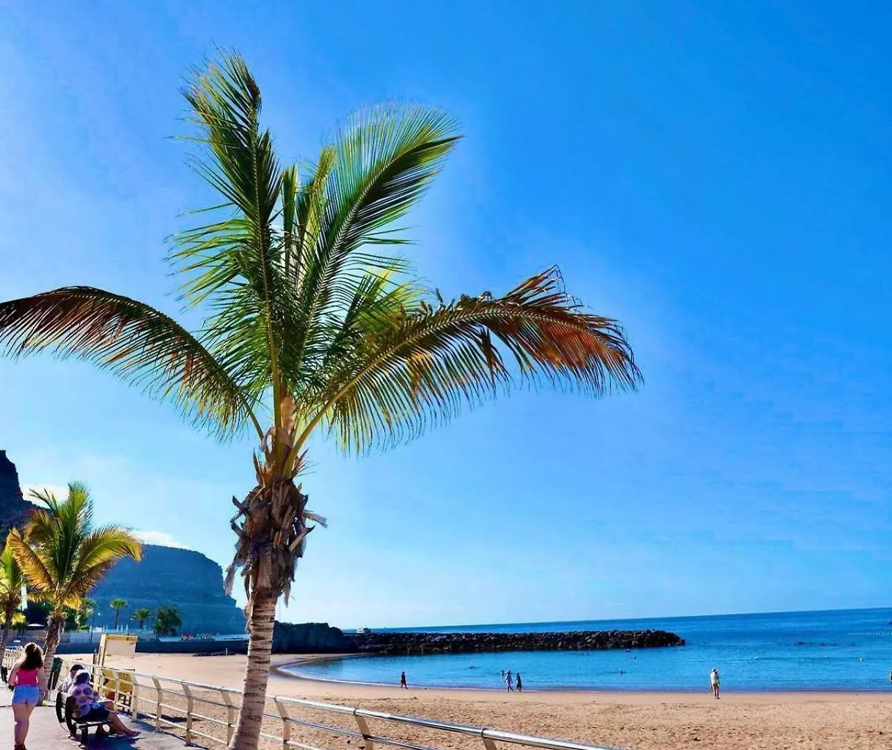Que Suerte Vivir Aqui Villa Mogan